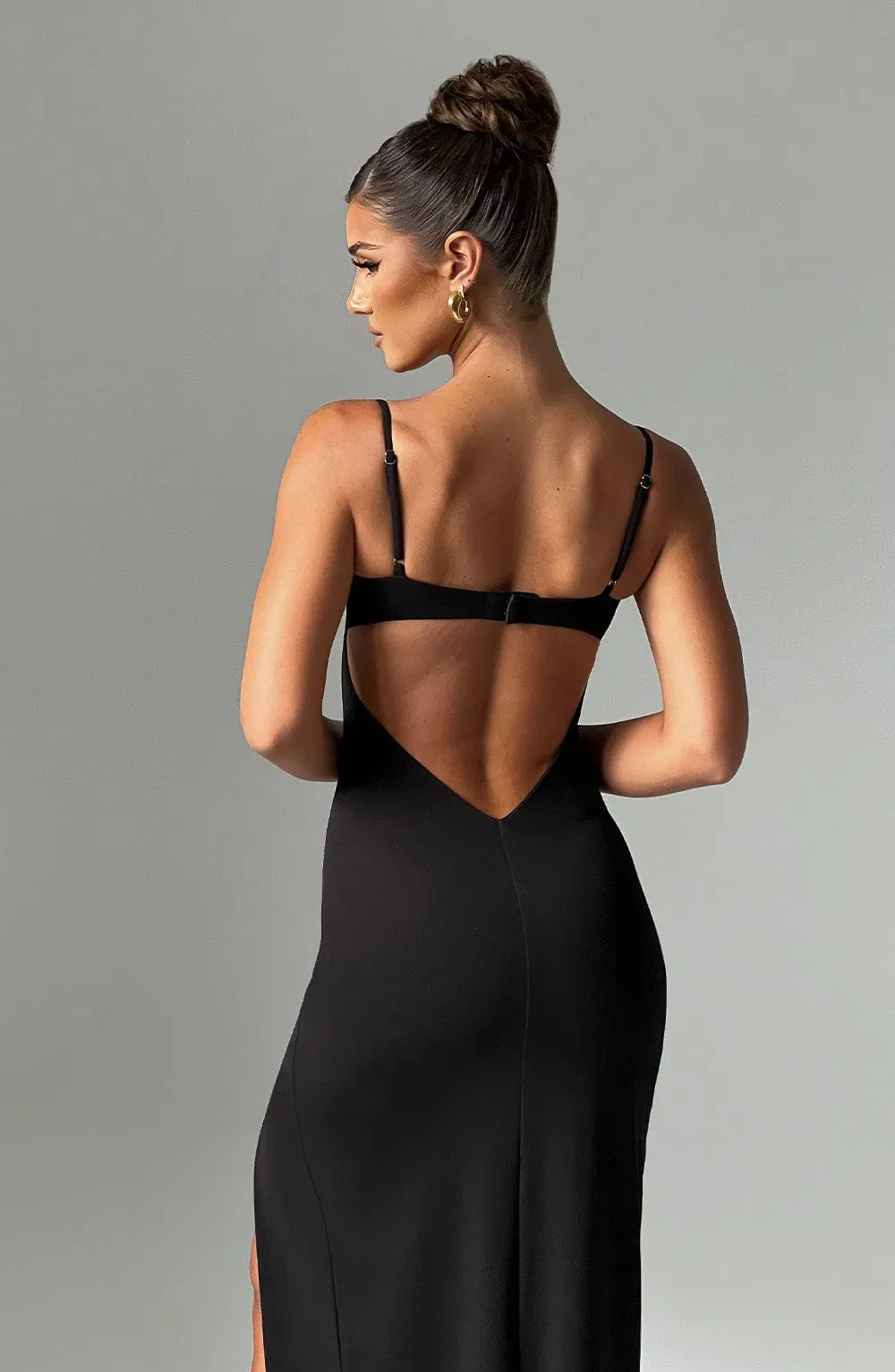 Black Asteria Maxi Dress