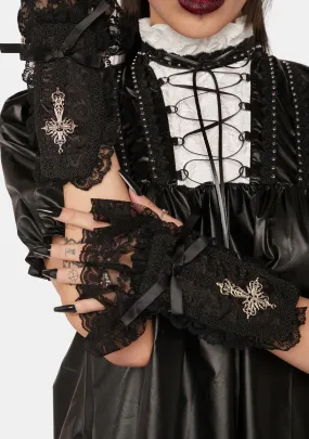 Chic Gothic Lace Gloves