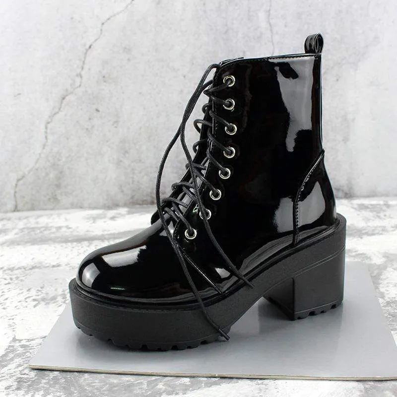 Edgy Gothic Faux Leather Zipper Boots