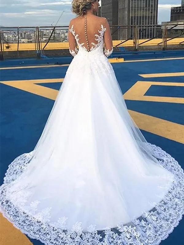 Exquisite Lace Applique Wedding Gown