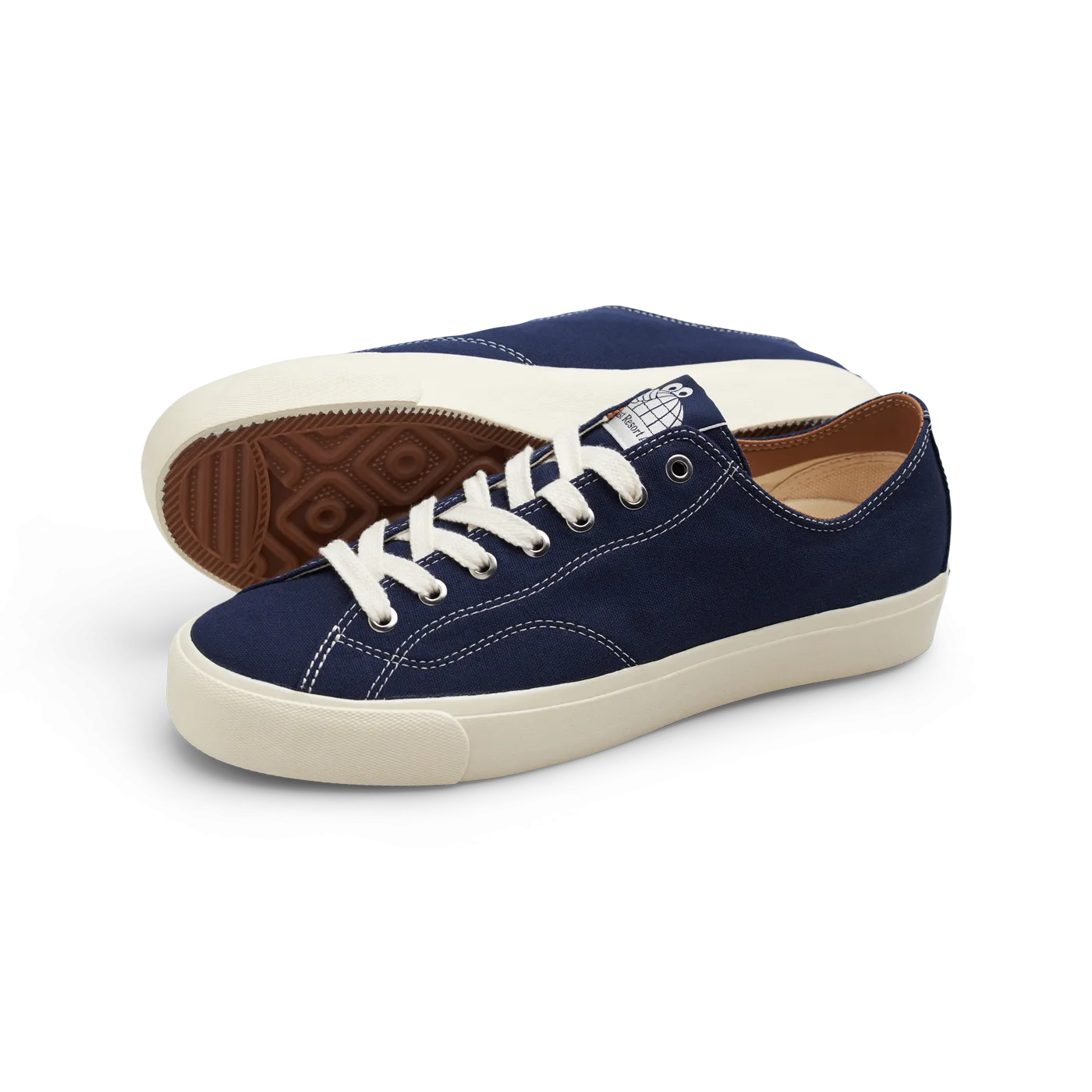 Low Canvas Shoes in Patriot Blue/White