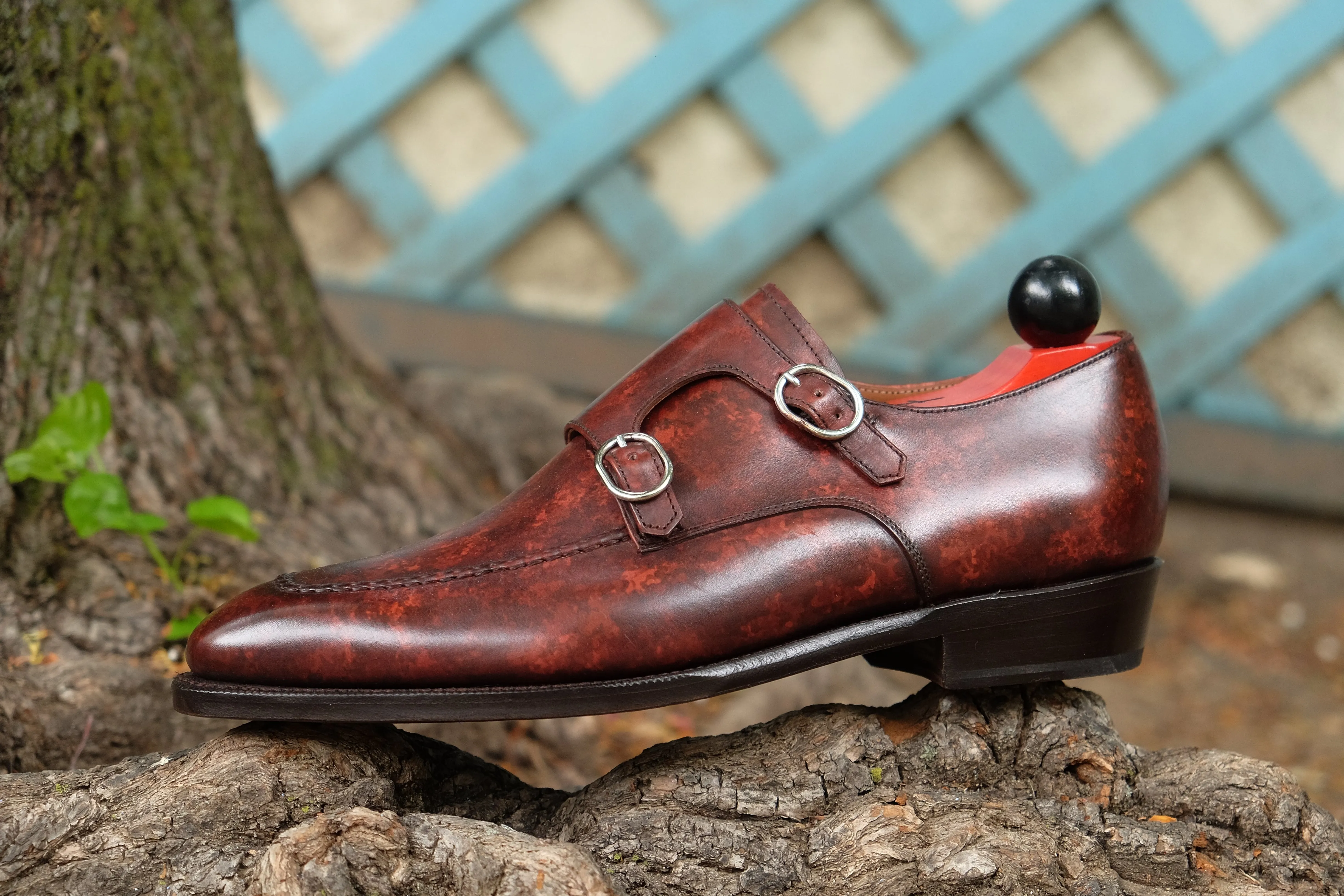 Handcrafted Leather Shoes with Walnut Marble Patina