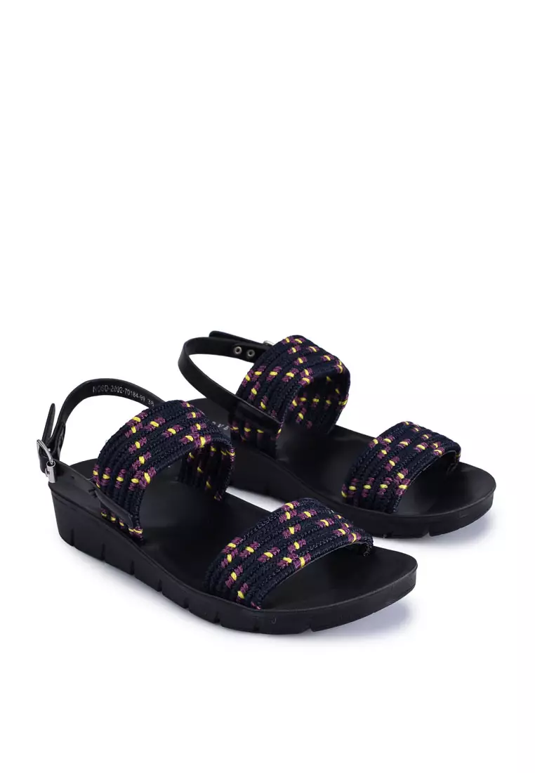 NOVENI Strappy Sandals