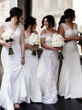 White Long Bridesmaid Dress with Sweetheart Neckline and Tulle Mermaid Skirt