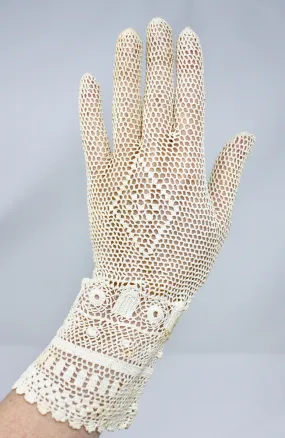 Vintage Elegant Irish Lace Gloves