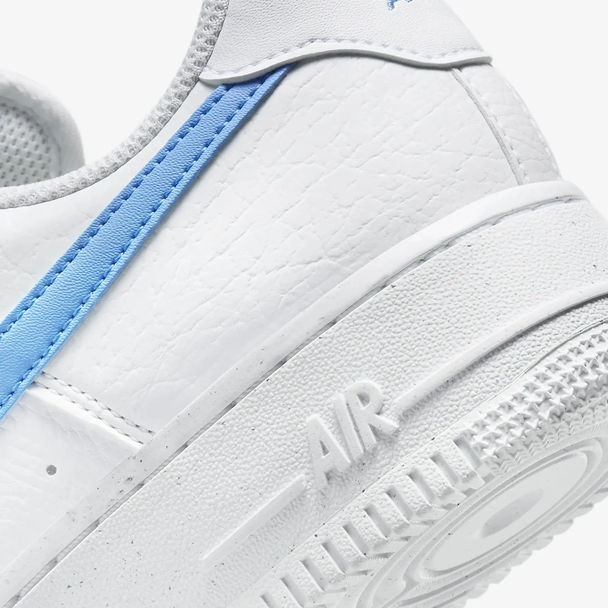 WMN'S AIR FORCE 1 '07 in WHITE/UNIVERSITY BLUE-WHITE-VOLT